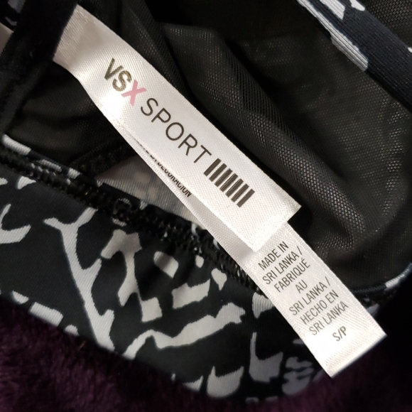 Victoria's Secret VSX Sports Bras - Picture 8 of 8